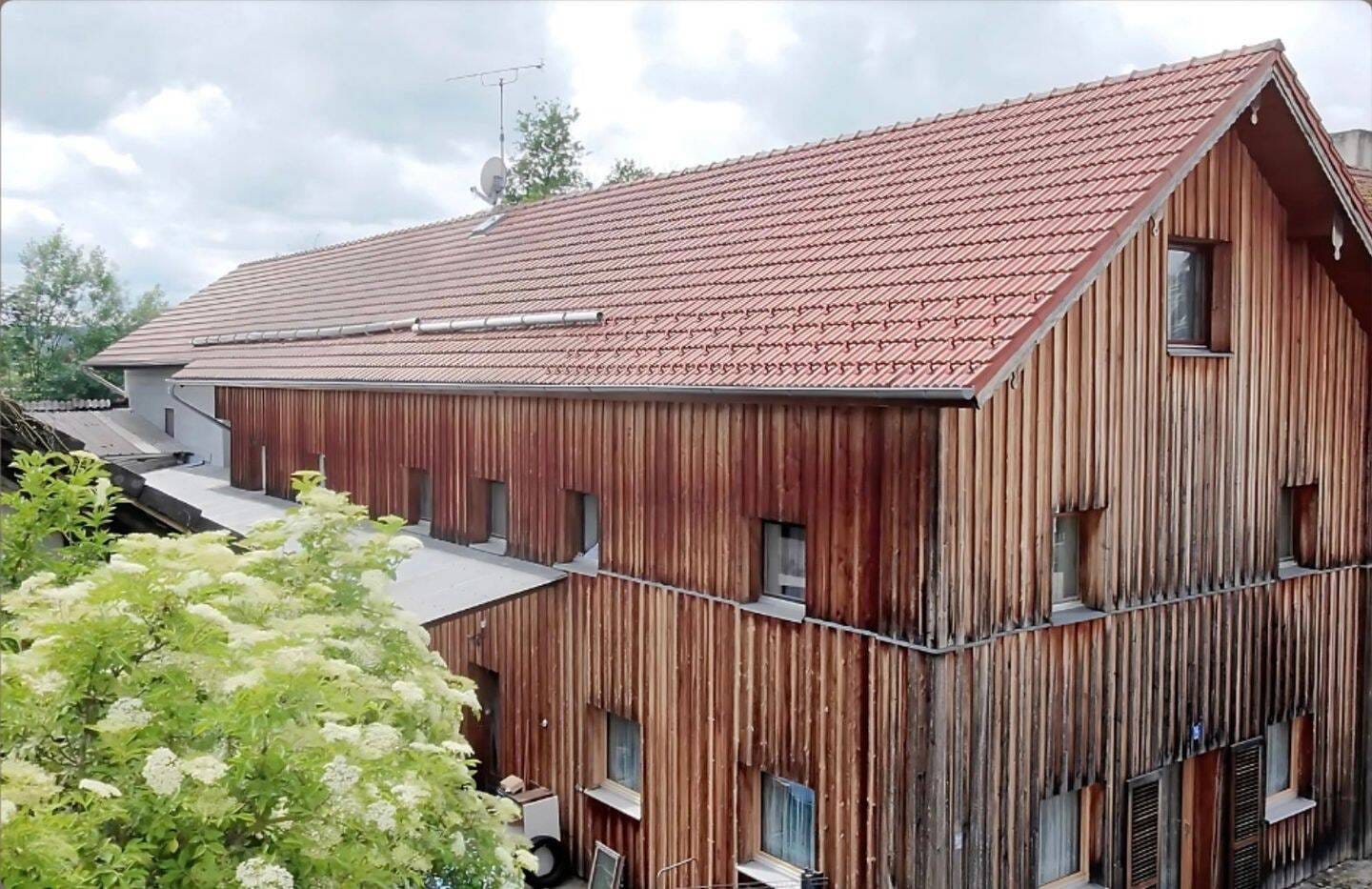 Immobilie in Osterhofen - ***EXKLUSIV***Altbau trifft Vision - gestalten Sie Ihre persönliche Wohnwelt in ruhiger Lage - Bild 2