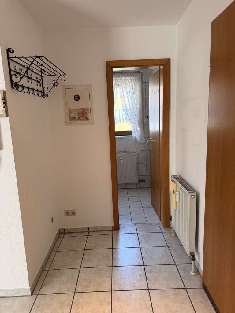 Immobilie in Rutesheim - Gemütliche Wohnung in 6 Familienhaus zu Verkaufen ohne Makler. - Bild 2