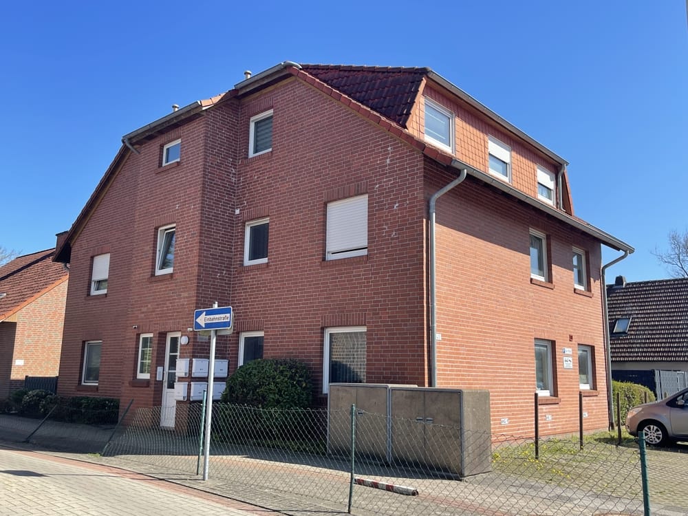 Immobilie in Schortens - Zentrale Lage: vermietete Eigentumswohnung - Bild 0