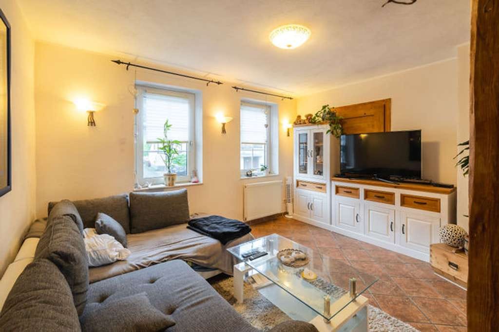 Immobilie in Roßbach - Modernisiertes Landhaus direkt an der Wied - Bild 2