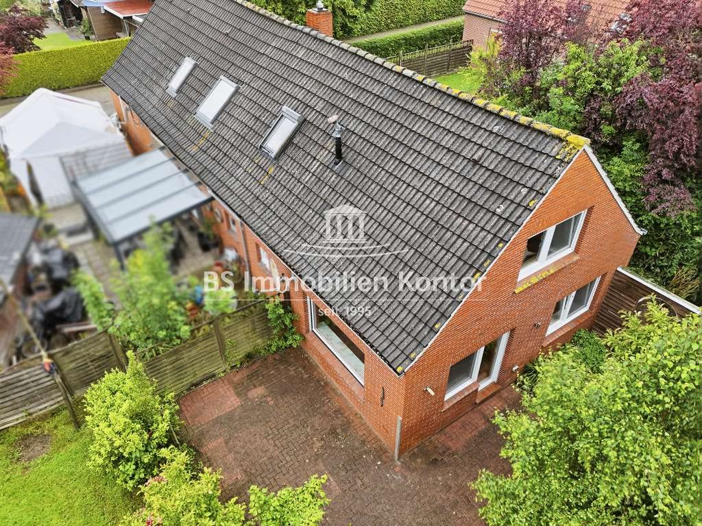 Immobilie in Krummhörn - Groothusen! Doppelhaushälfte mit Garage, Carport und Gartenanlage! - Bild 2