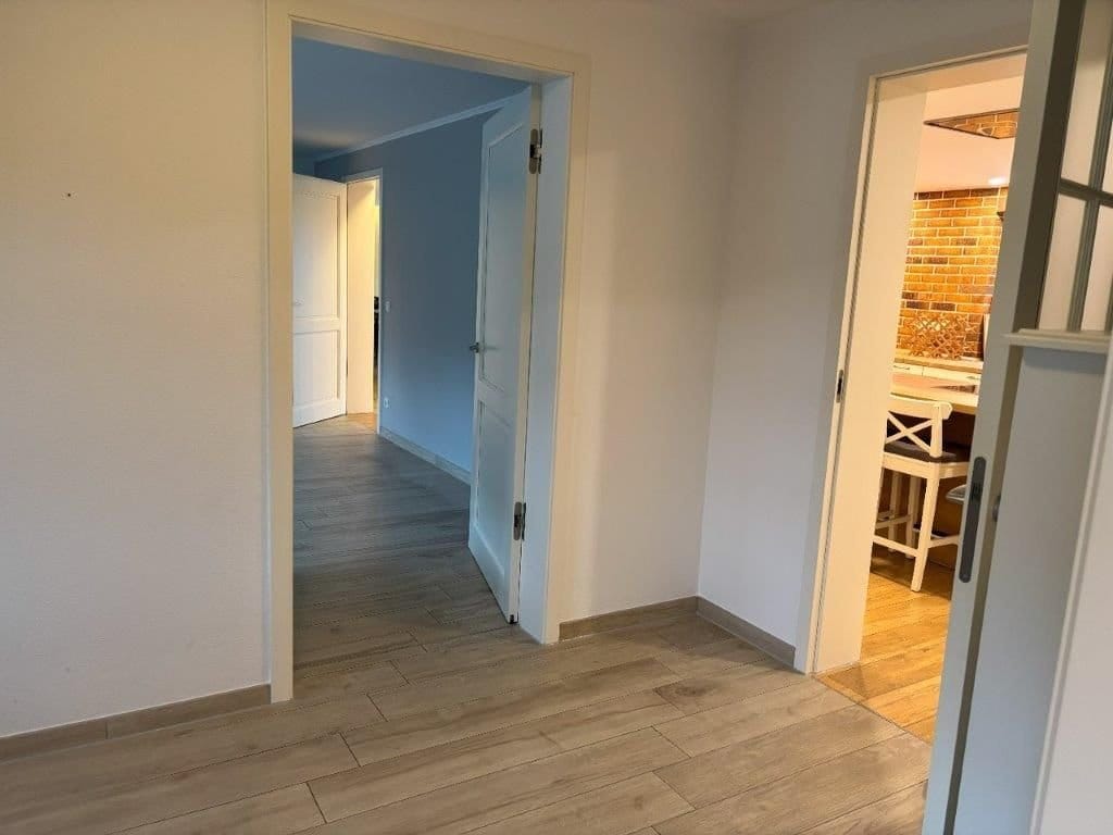 Immobilie in Karstädt - Sanierte Resthofstelle mit Einfamilienhaus, Stall und Scheune auf großzügigem Grundstück in  Karstädt - Bild 2
