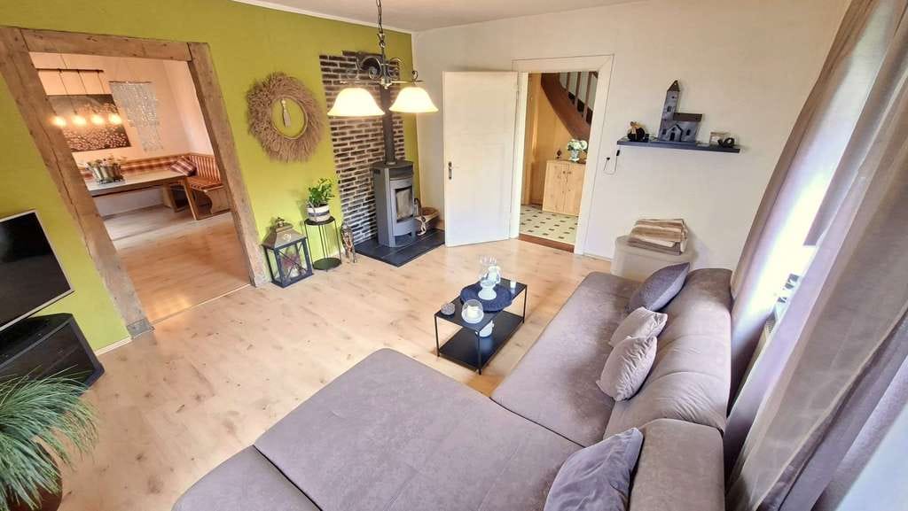 Immobilie in Windeck - Fachwerkhaus mit massivem Scheunenanbau in idyllischer Lage an der Sieg - Bild 4