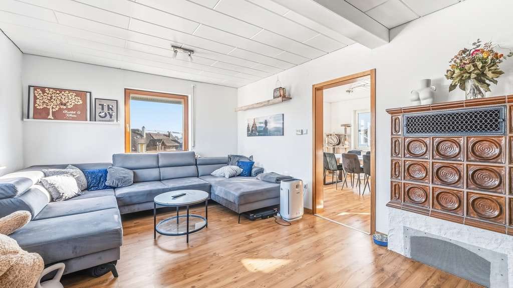 Immobilie in Unterensingen - Charmantes und modernisiertes Einfamilienhaus in Unterensingen - Bild 1