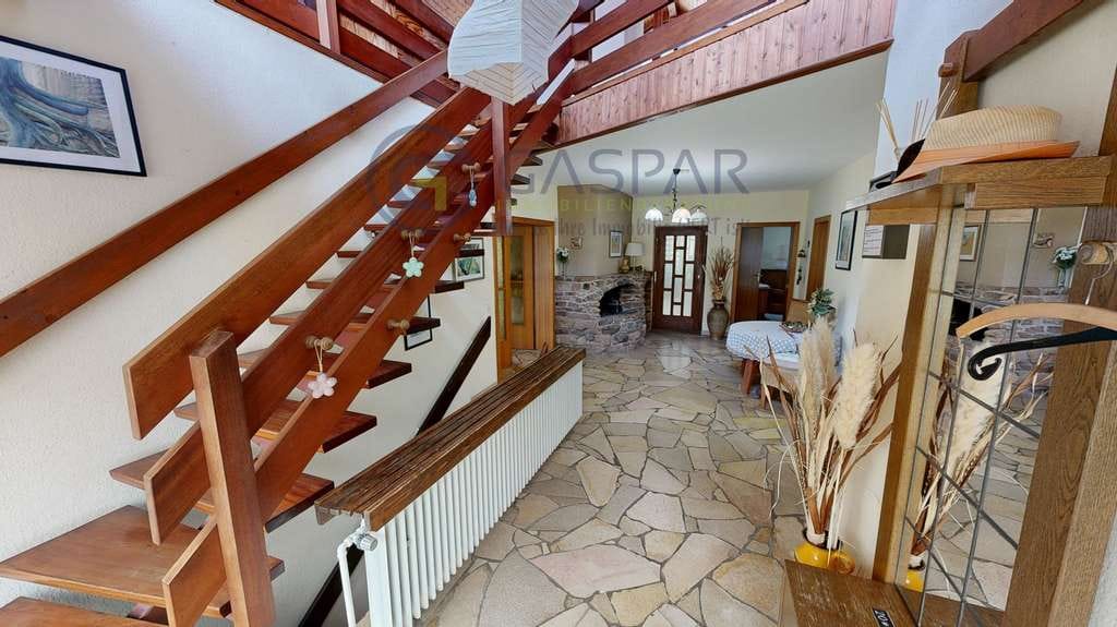 Immobilie in Kreuzau - Haus mit Pool in bevorzugter Lage von Kreuzau - Bild 2