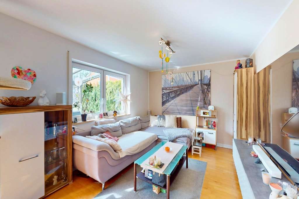 Immobilie in Wettstetten - ** Familien aufgepasst: Reihenendhaus mit großem Garten, Südterrasse & 2 Garagen ** - Bild 3