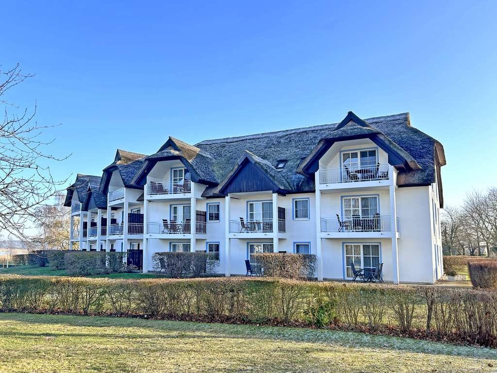 Immobilie in Benz - Großzügiges Appartement mit Wasserblick im Golfresort Balm - Bild 1