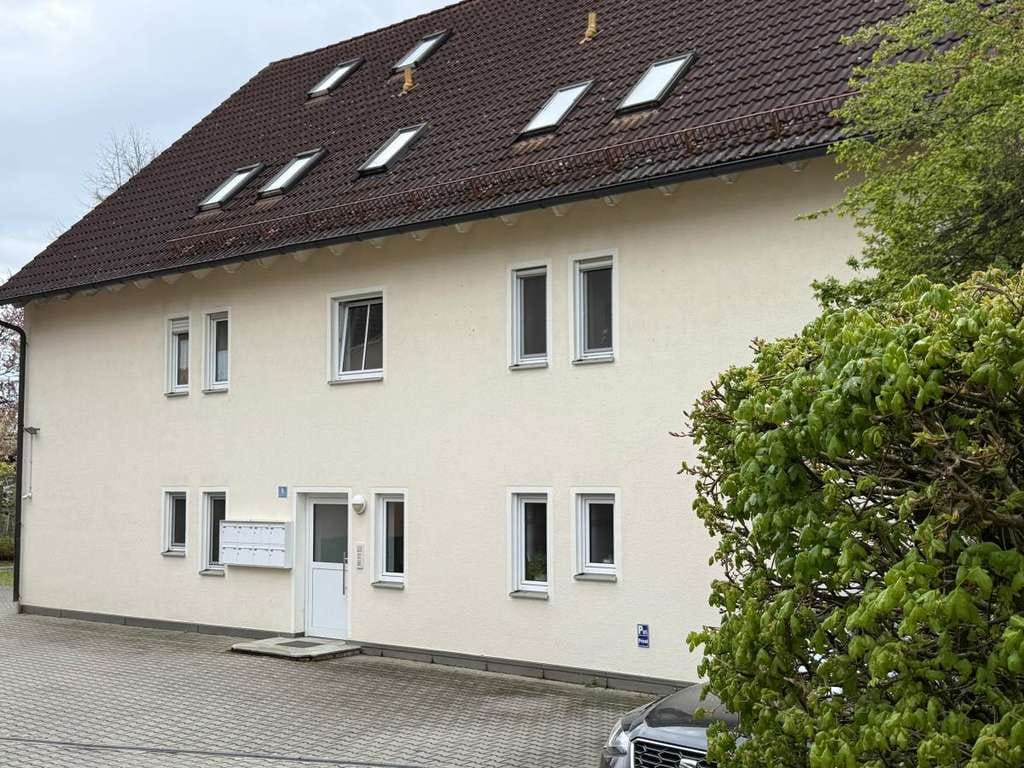 Immobilie in Nandlstadt - Ein echter Glücksgriff! Gut geschnittene 2-Zimmer-Maisonette-Wohnung mit Balkon - Bild 1