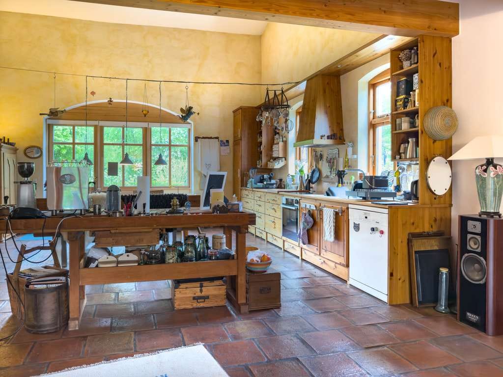 Immobilie in Rehhorst - Finca Flair in Willendorf – außergewöhnliches Wohnhaus in traumhafter Feldrandlage - Bild 3