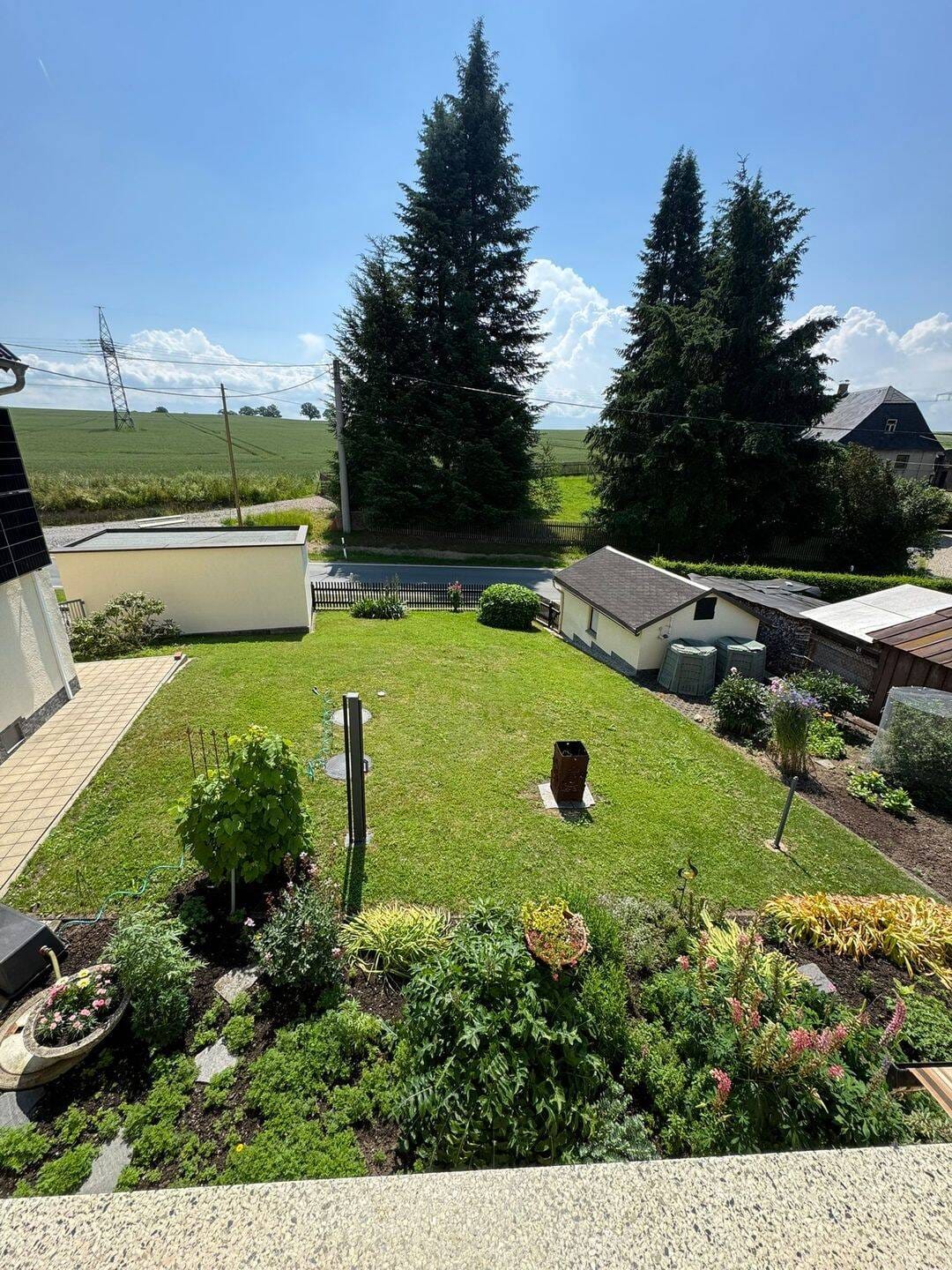 Immobilie in Neuensalz - Charmantes Mehrfamilienhaus mit vielseitigen Nutzungsmöglichkeiten nahe der Talsperre Pöhl - Bild 1