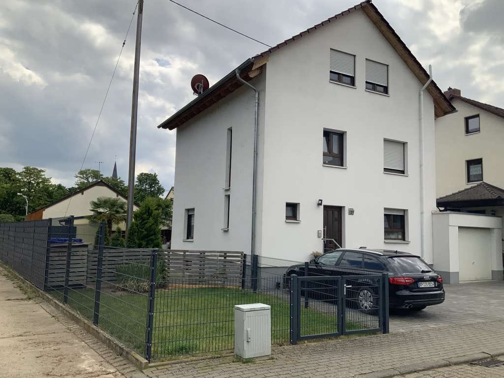 Immobilie in Heuchelheim bei Frankenthal - TOP saniertes Einfamilienhaus  | Hochwertige Ausstattung | Traumgarten | Toplage Heuchelheim - Bild 1
