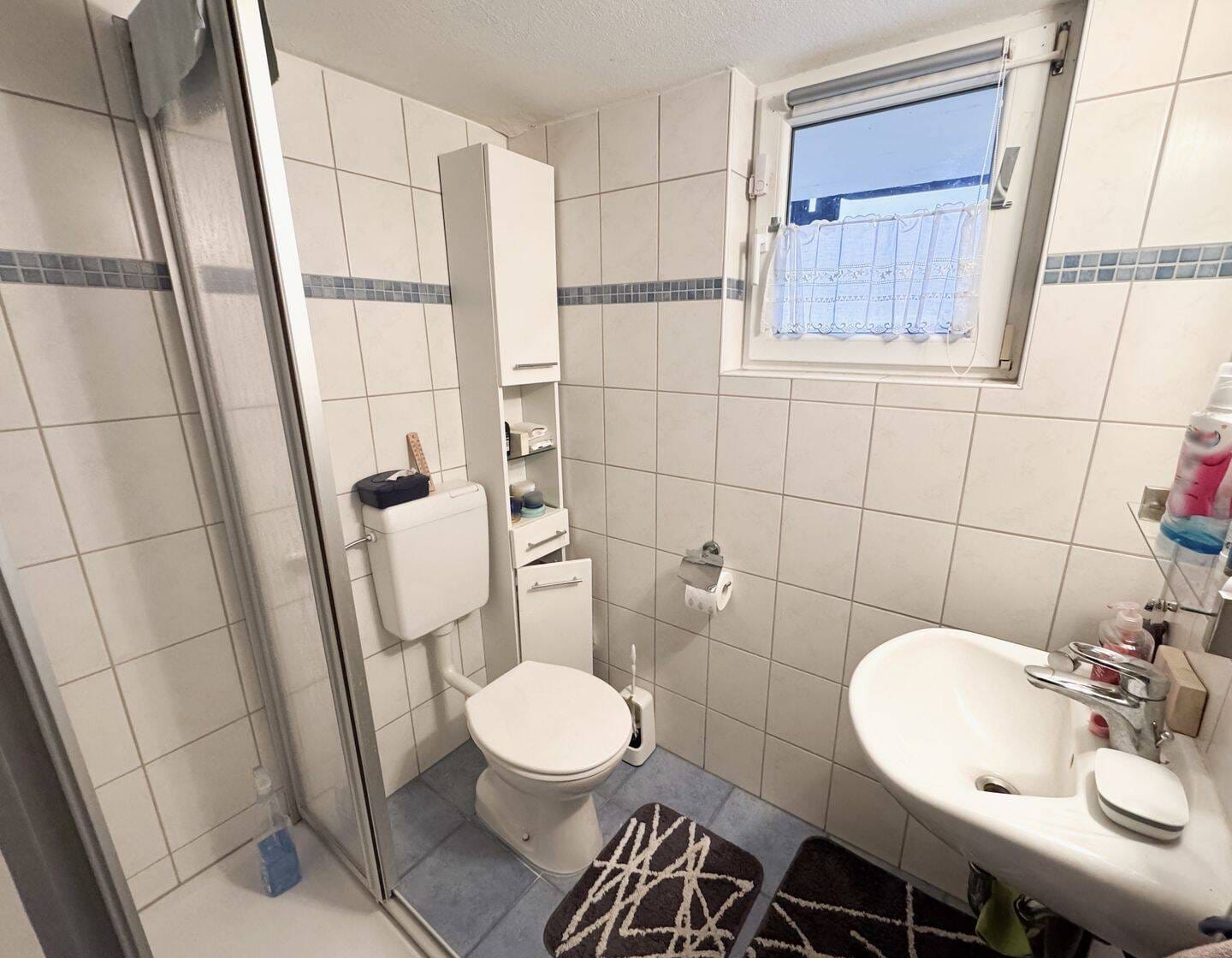 Immobilie in Ederheim - Wohnen mit Weitblick - Zweifamilienhaus mit Einliegerwohnung - Bild 1