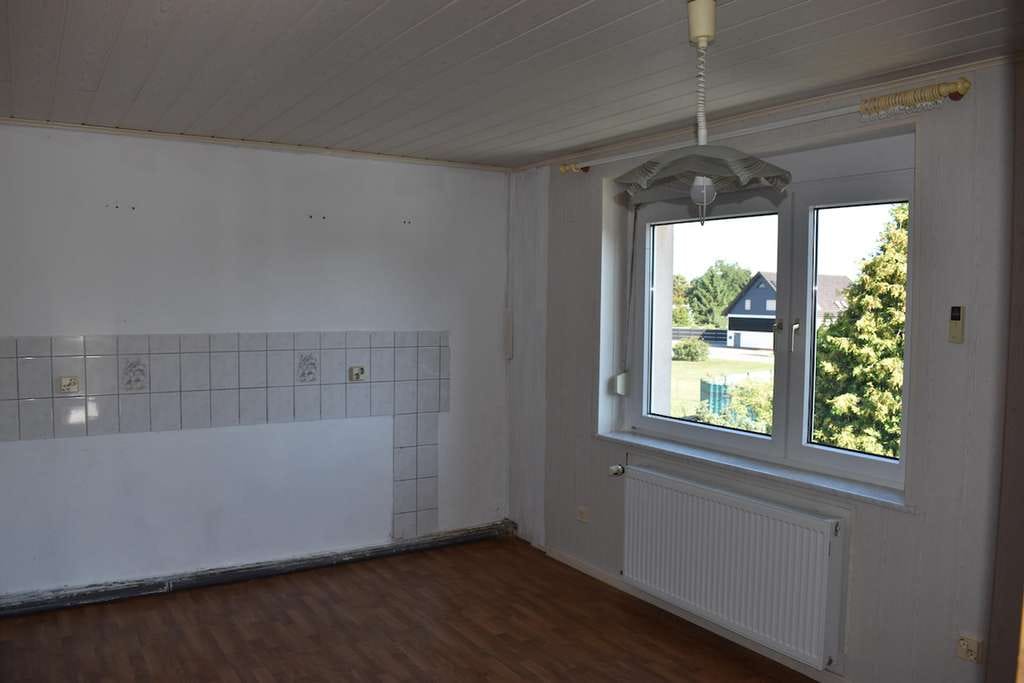 Immobilie in Beilrode - Einfamilienhaus mit tollem Grundstück in ländlicher Siedlungslage !! - Bild 4