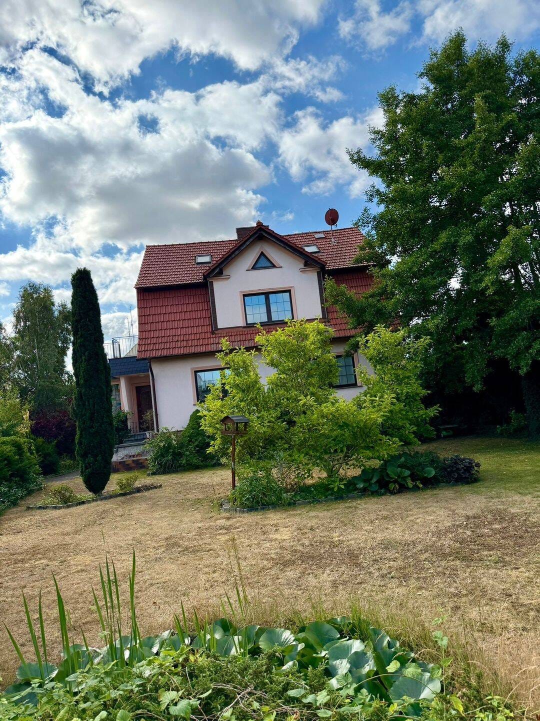 Immobilie in Jessen (Elster) - Gepflegtes Mehrfamilienhaus mit großem Grundstück, Nebengebäude, PV-Anlage und vielfältigen Nutzungsmöglichkeiten - Bild 4