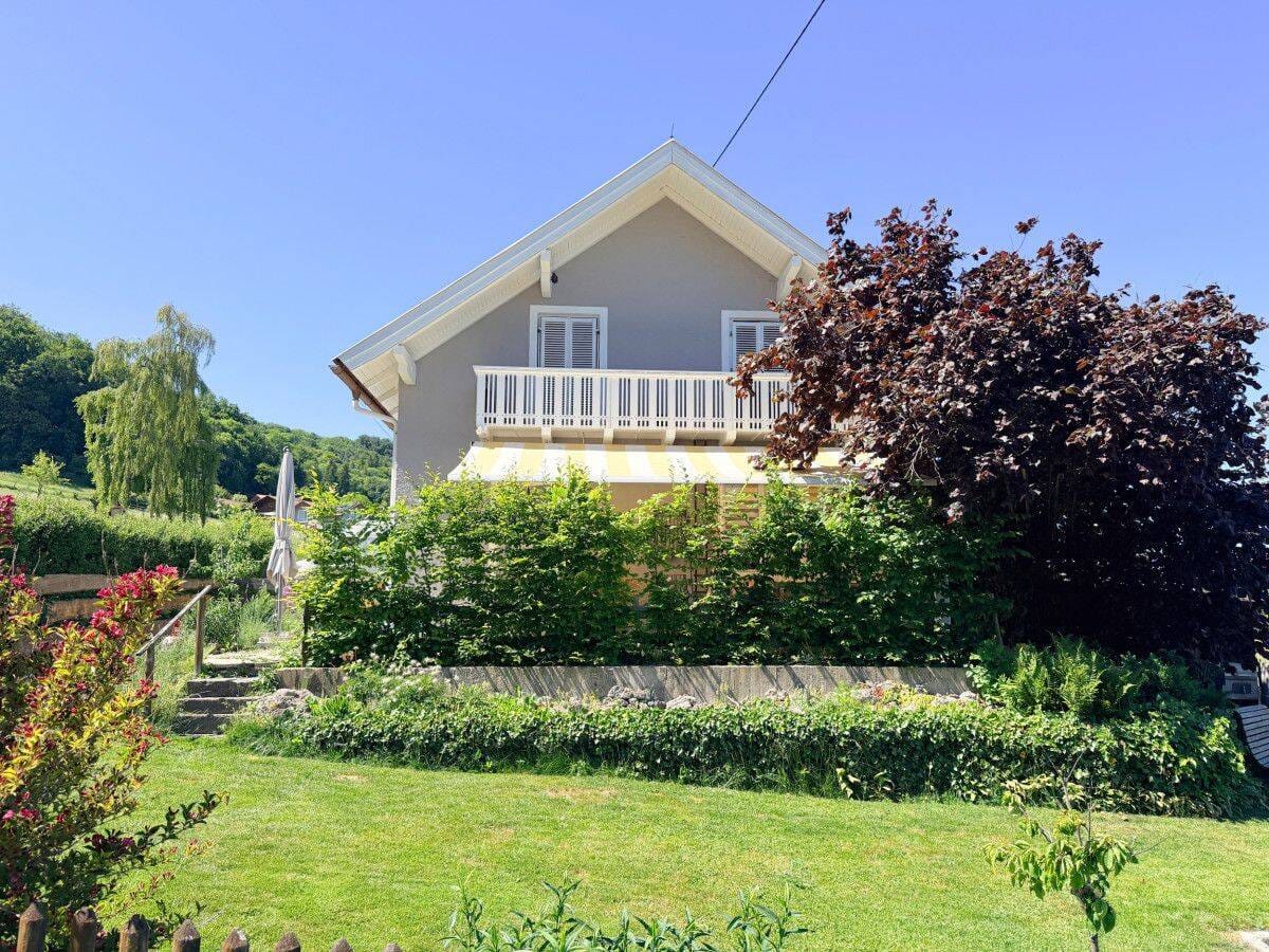 Immobilie in Wessobrunn - Freistehendes Haus mit traumhaften Weitblick - Landidylle mit Entfaltungspotenzial - Bild 0