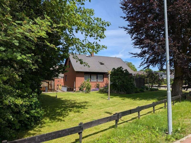 Immobilie in Großensee - Gepflegtes Einfamilienhaus auf großem Grundstück in ruhiger, naturnaher Lage von Trittau - Bild 0