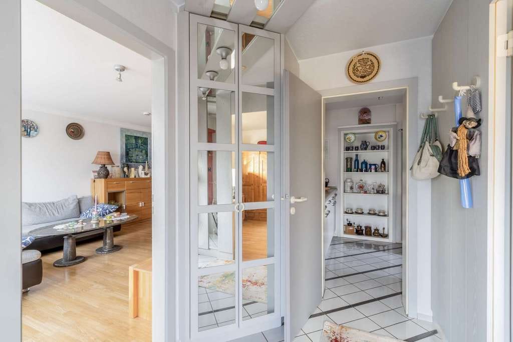 Immobilie in Flein - 3-Zi-Souterrain-Wohnung mit eigenem Eingang & Terrasse in Flein - Wohnen auf 92 m² & in Feldrandnähe - Bild 2