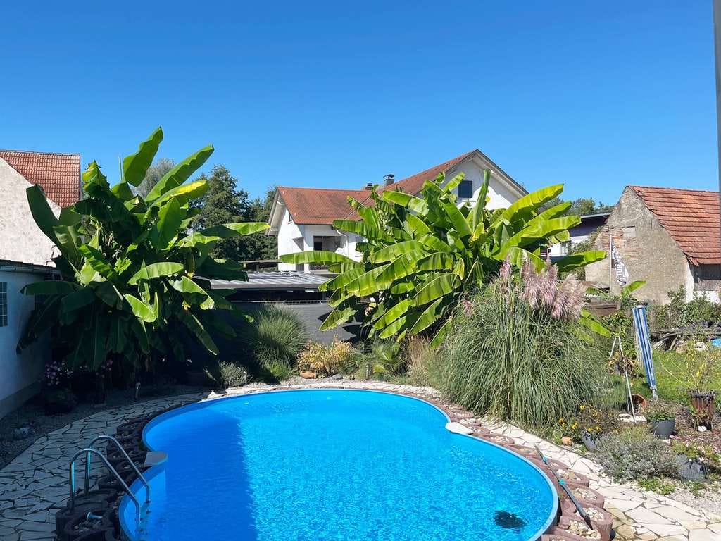 Immobilie in Rheinmünster - Großes 1-2‑Familienhaus mit Pool und weitläufigem Garten in Toplage Rheinmünster - Bild 4