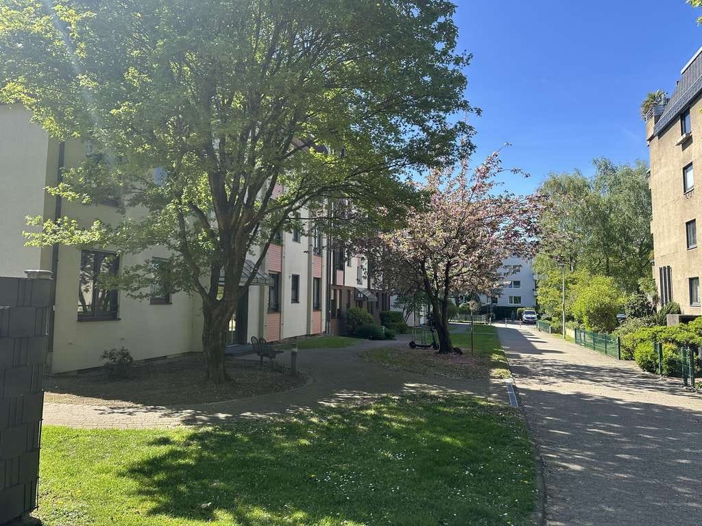 Immobilie in Hilden - Schöne 1. Zi Dachgeschosswohnung zu verkaufen - Bild 2