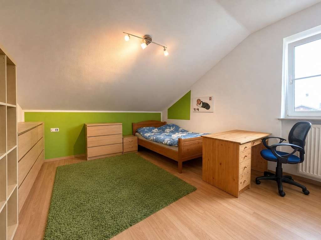Immobilie in Rohrdorf - 3-Zimmer-Dachgeschosswohnung in zentraler Lage von Thansau - Bild 4