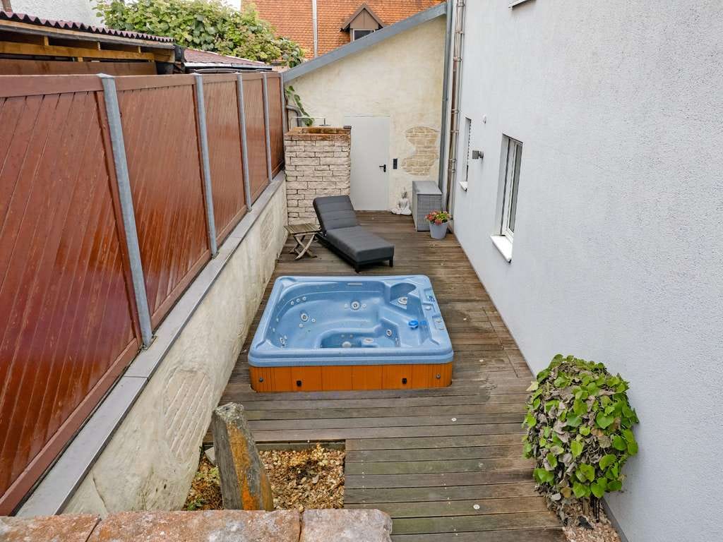 Immobilie in Markt Indersdorf - Exquisites Anwesen mit Garten, Luxus und Charme - Bild 1