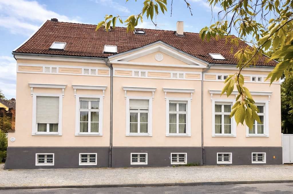 Immobilie in Luckenwalde - Kapitalanleger/Investoren aufgepasst- MFH mit 5 WE -  nur 1 min zum Bahnhof Luckenwalde - Top Lage - Bild 0