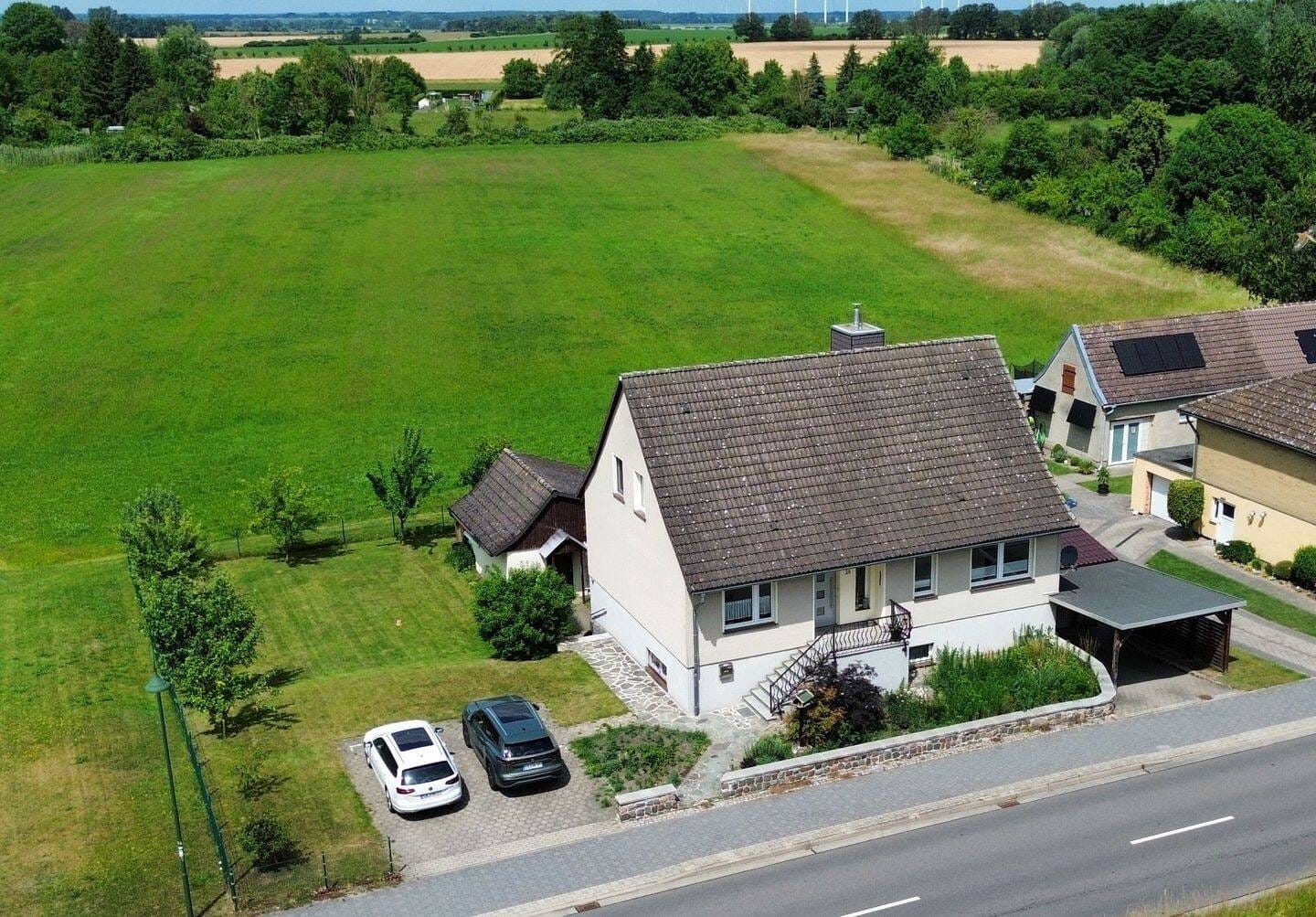 Immobilie in Bismark (Altmark) - Geräumiges Familienhaus mit Terrasse in Bismark (Altmark) - Bild 0