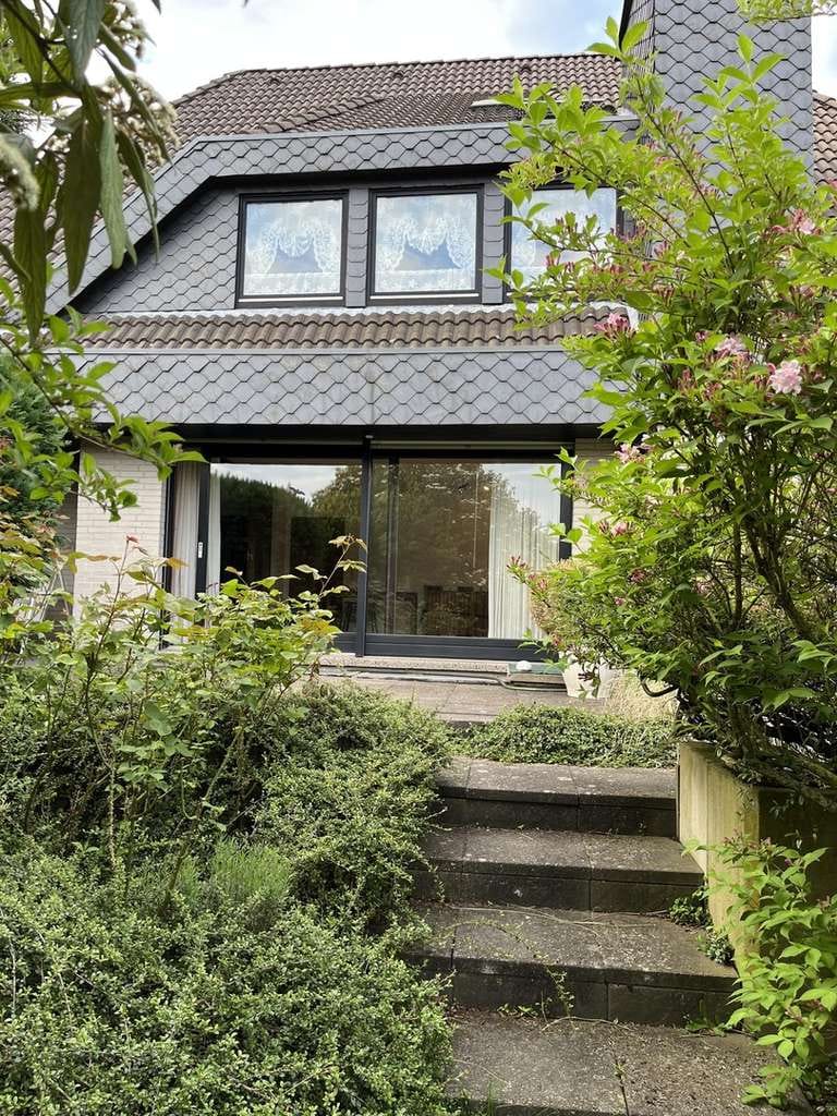 Immobilie in Helpsen - Charmantes Einfamilienhaus mit Ausbaureserve - Bild 2