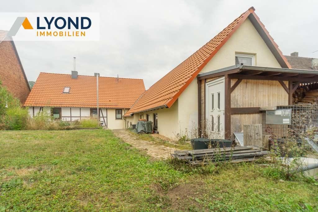 Immobilie in Diemelstadt - NEUER PREIS: Charmantes EFH mit 239 m², Garten & 2 Garagen – ideal für Großfamilien! - Bild 2