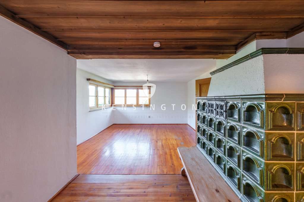 Immobilie in Tegernsee - Kensington-Exklusiv-Zweifamilienhaus am Tegernsee mit Panoramablick und Gestaltungspotenzial - Bild 2