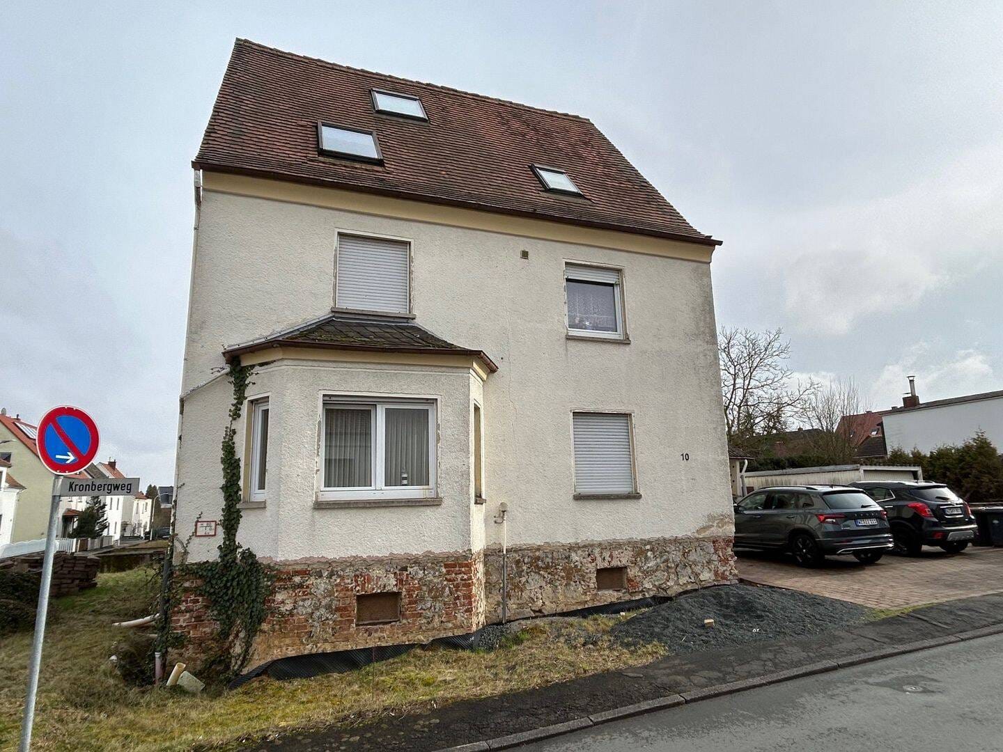 Immobilie in Wetzlar - Renditeobjekt für Handwerker, 3 Familienhaus in Dutenhofen  - Bild 1