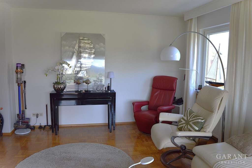 Immobilie in Kuchen - Helle Familienwohnung mit Balkon, Grünblick und schöner Aufteilung! - Bild 2