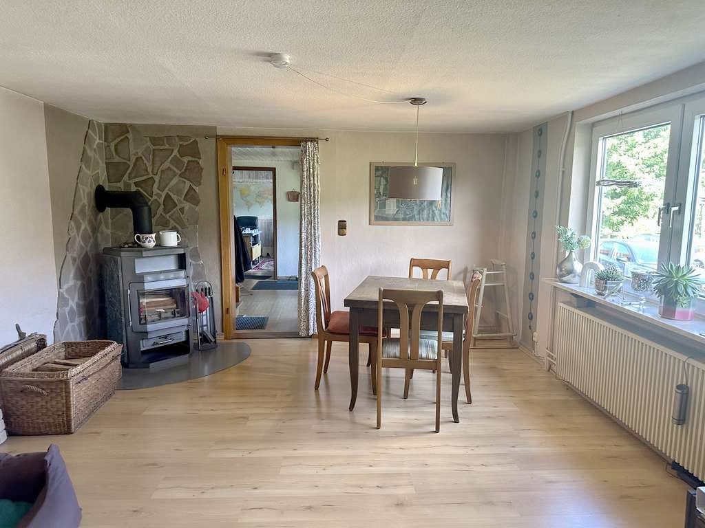 Immobilie in Bodenfelde - Großzügiges Einfamilienhaus mit Charakter und Weitblick - Bild 4