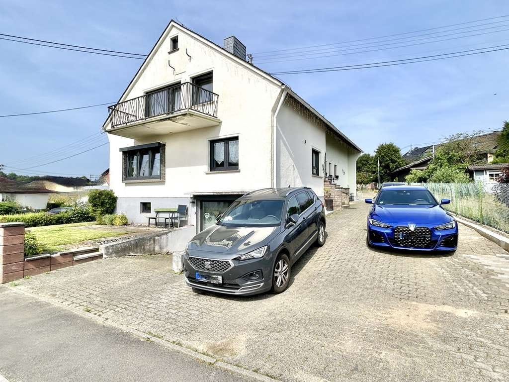 Immobilie in Kroppach - **Modernisiertes Einfamilienhaus mit viel Platz in familienfreundlicher Lage von Kroppach** - Bild 2