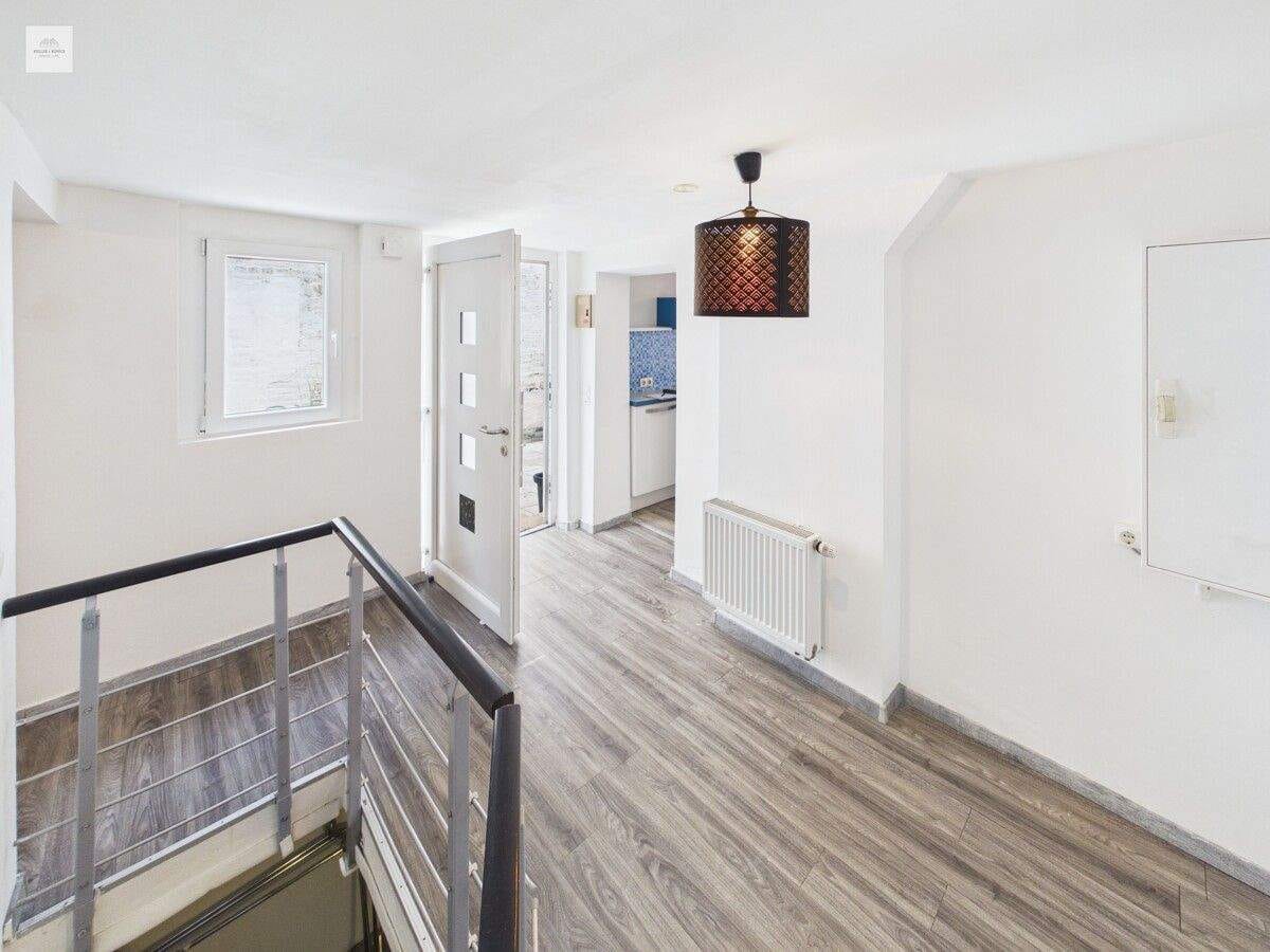 Immobilie in Alfter - Einfamilienhaus mit 2 Wohnungen und Innenhof auf ca. 518 m² Grundstück in Alfter-Witterschlick. - Bild 2