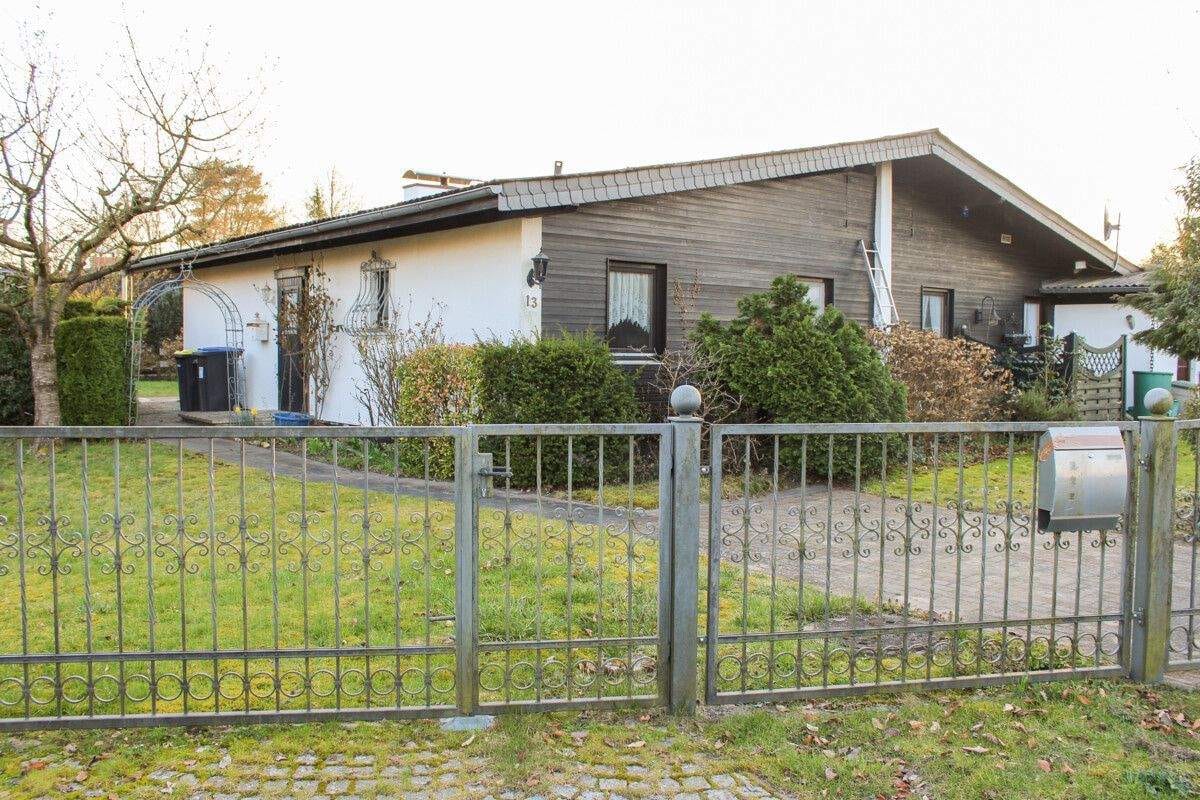 Immobilie in Bothel - ***Leerstehender Bungalow als DHH für den Eigenbedarf oder als Kapitalanlage***! - Bild 0