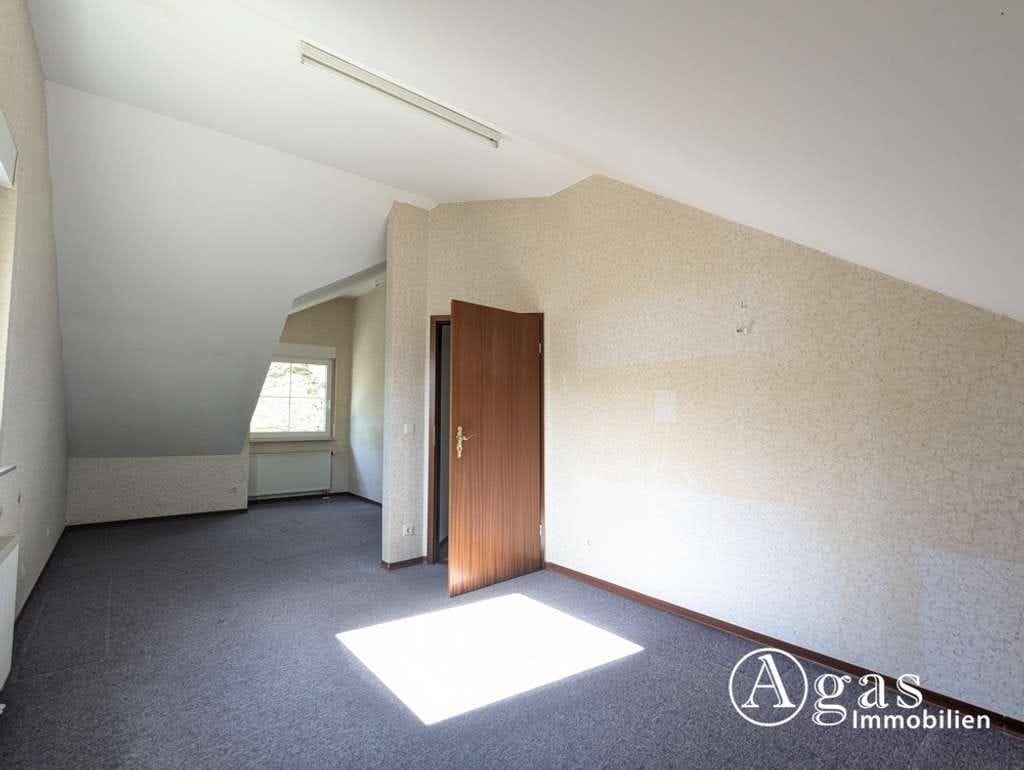 Immobilie in Nuthetal - Attraktive Doppelhaushälfte mit Garten in begehrter Lage von Bergholz-Rehbrücke - Bild 2