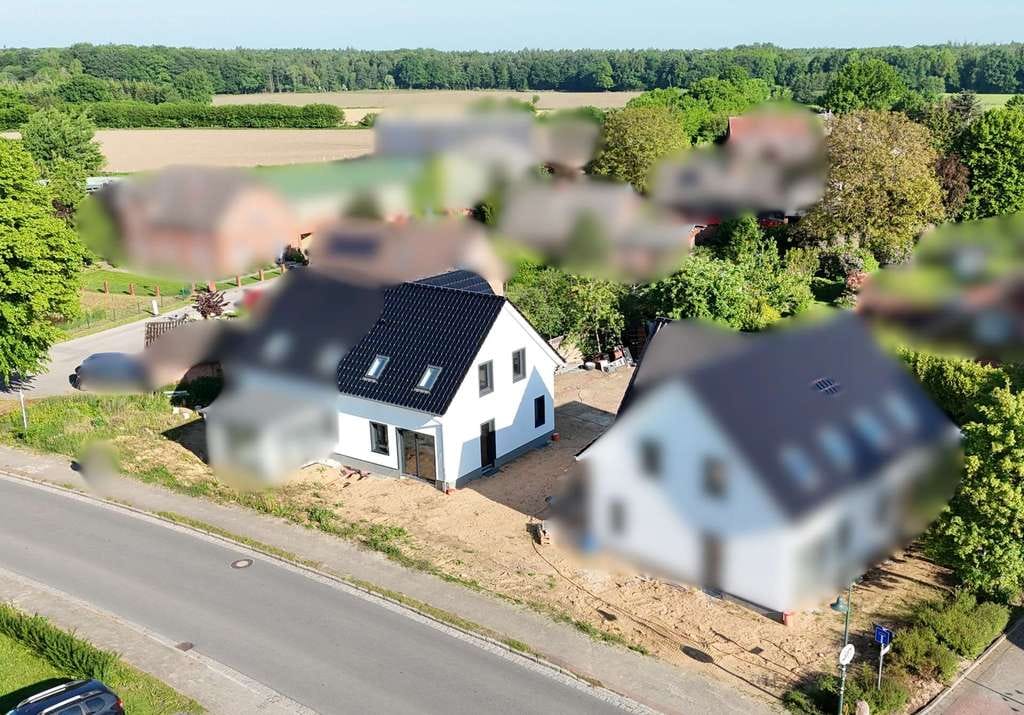 Immobilie in Rumohr - Ihr moderner Wohntraum in Rumohr: Stilvoller Erstbezug wartet auf Ihre finale Note! - Bild 4