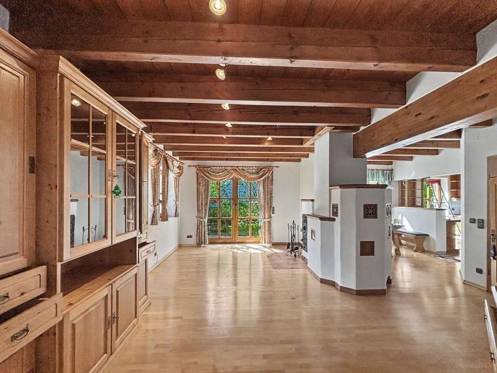Immobilie in Wilhelmsdorf - Familienidylle mit ländlichem Charme–Großzügiges Einfamilienhaus auf Traumgrundstück in Wilhelmsdorf - Bild 4
