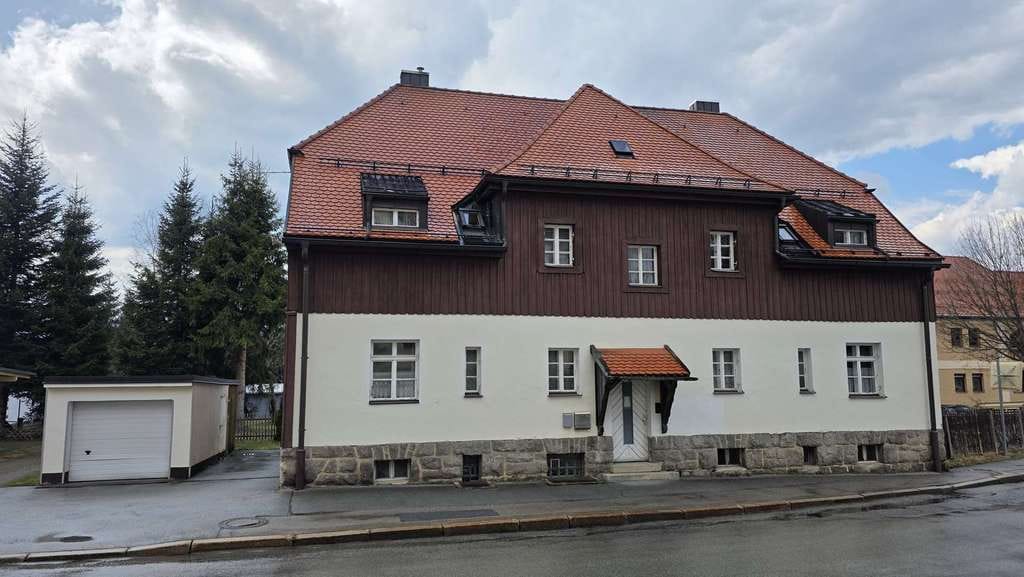 Immobilie in Haidmühle - Ideales Anlageobjekt: 4 solide Wohneinheiten plus Ausbaureserve in Erholungsregion - Bild 0
