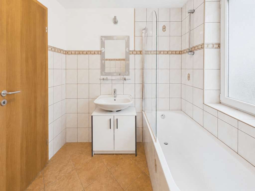 Immobilie in Hornberg - Ihre Kapitalanlage mit Charme – vermietete 2-Zimmer-Wohnung in Hornberg - Bild 2