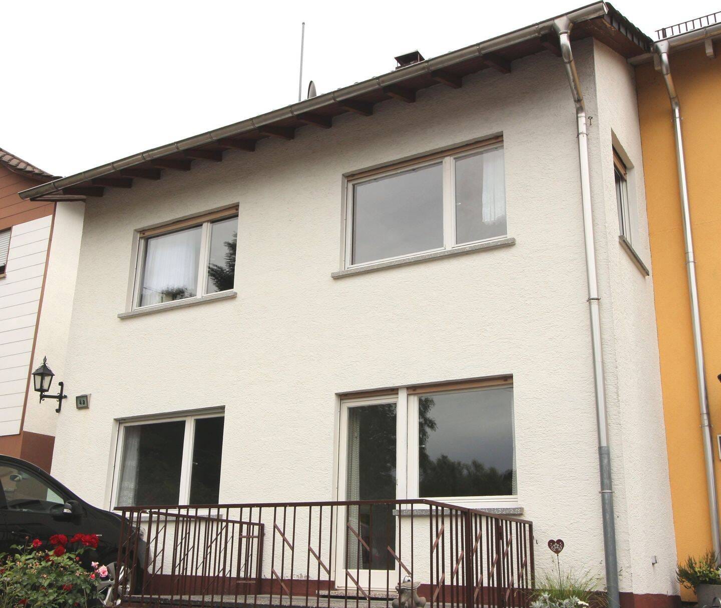 Immobilie in Gaggenau - Naturnahes Einfamilienhaus und separates Grundstück - Bild 1