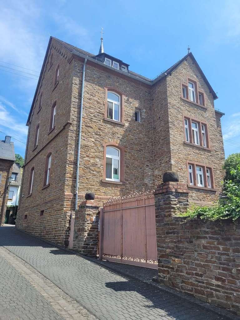 Immobilie in Alken - Großzügiges Haus mit historischem Charakter und großem Grundstück - Bild 1