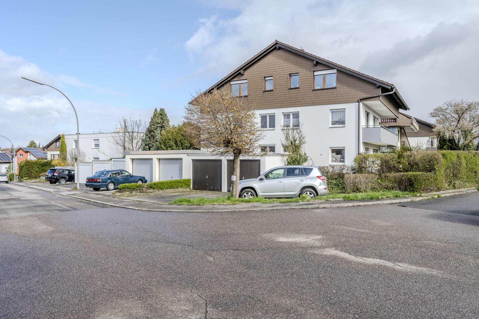 Immobilie in Korntal-Münchingen - Voll vermietetes Mehrfamilienhaus mit solider Mieterstruktur - Bild 1