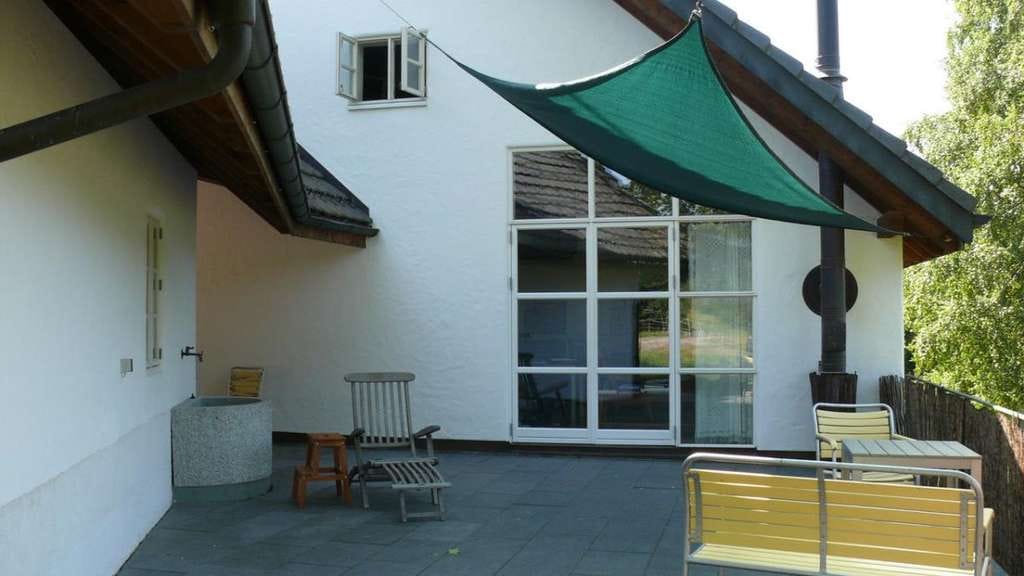 Immobilie in St. Blasien - EFH - Architektenhaus, hochw. Innengestaltung u. Ausführung, Ihre neue Wohlfühloase Büro, Studio,... - Bild 1