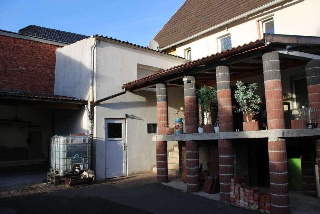 Immobilie in Höpfingen - Zweifamilienhaus mit Scheune und Garten - Bild 2