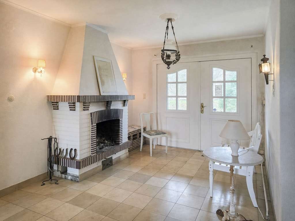 Immobilie in Nortorf - Komfortables Wohnen auf einer Ebene – Bungalow mit exklusiver Wellnessoase und Indoor-Pool - Bild 1