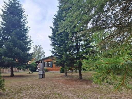Immobilie in Arendsee (Altmark) - Arendsee! Ferienbungalow in Seenähe mit großem Grundstück. - Bild 0
