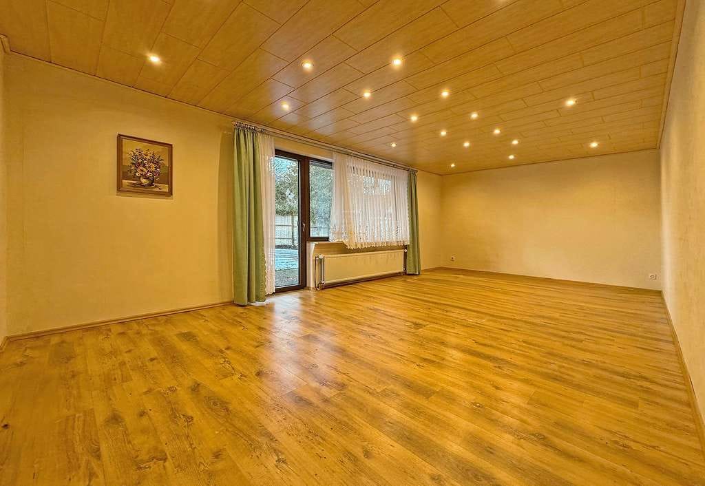 Immobilie in Zernien - Ruhig wohnen im Wendland – Einfamilienhaus mit Garten, Balkon und Nebengebäuden - Bild 2