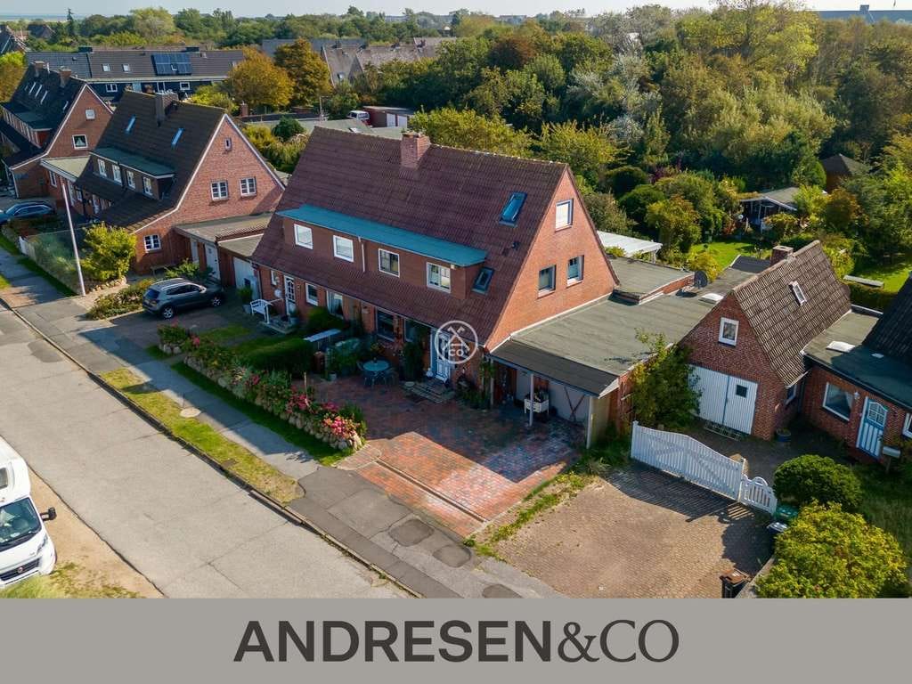 Immobilie in List auf Sylt - Gemütliche Dachgeschosswohnung nahe den Lister Dünen - Bild 0